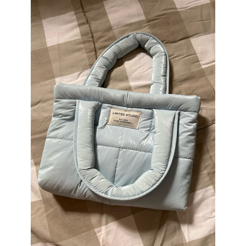 Pluffy Hand Bag