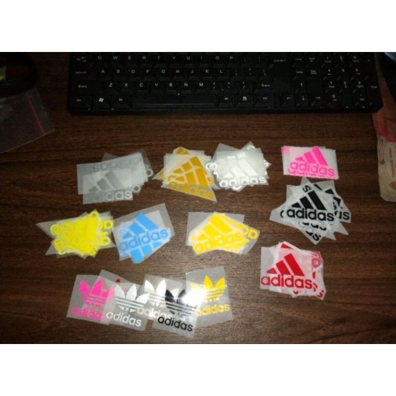 

Stiker sablon logo adidas polyflex PVC ecer logo polyflex murah