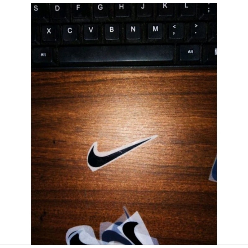 

Stiker sablon logo nike polyflex PVC ecer