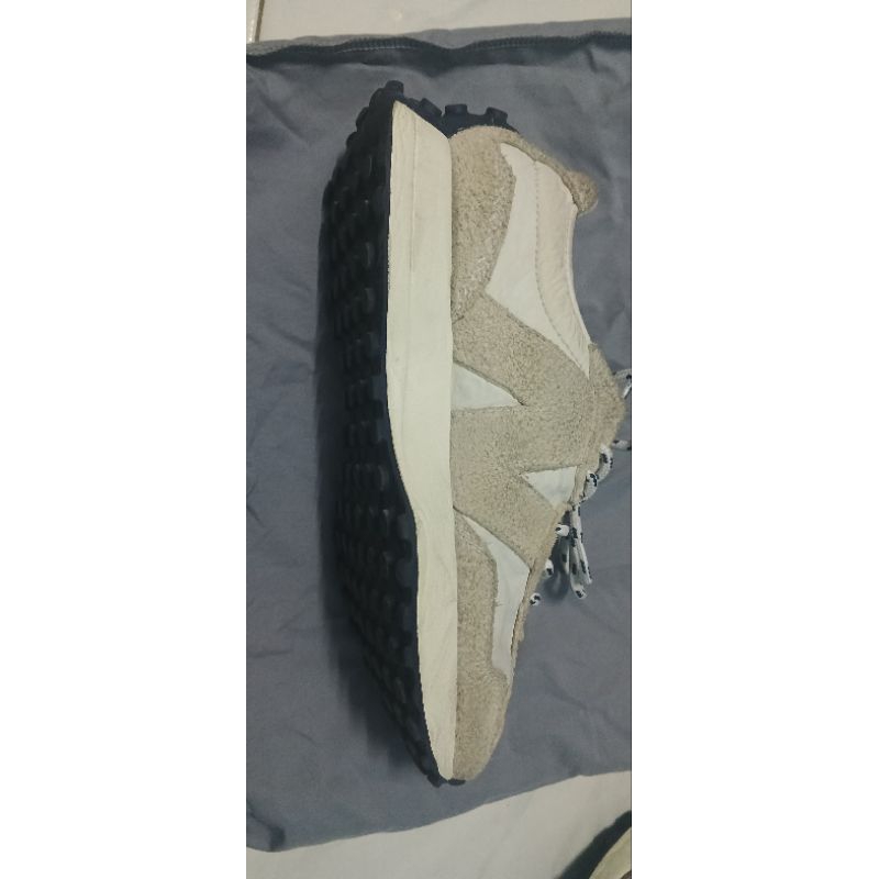 Sepatu Sneaker dewasa NB 327 Moonbeam