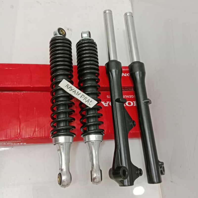 Shock depan belakang Absolute Revo Absolute Revo thn 2012-2013 kwb