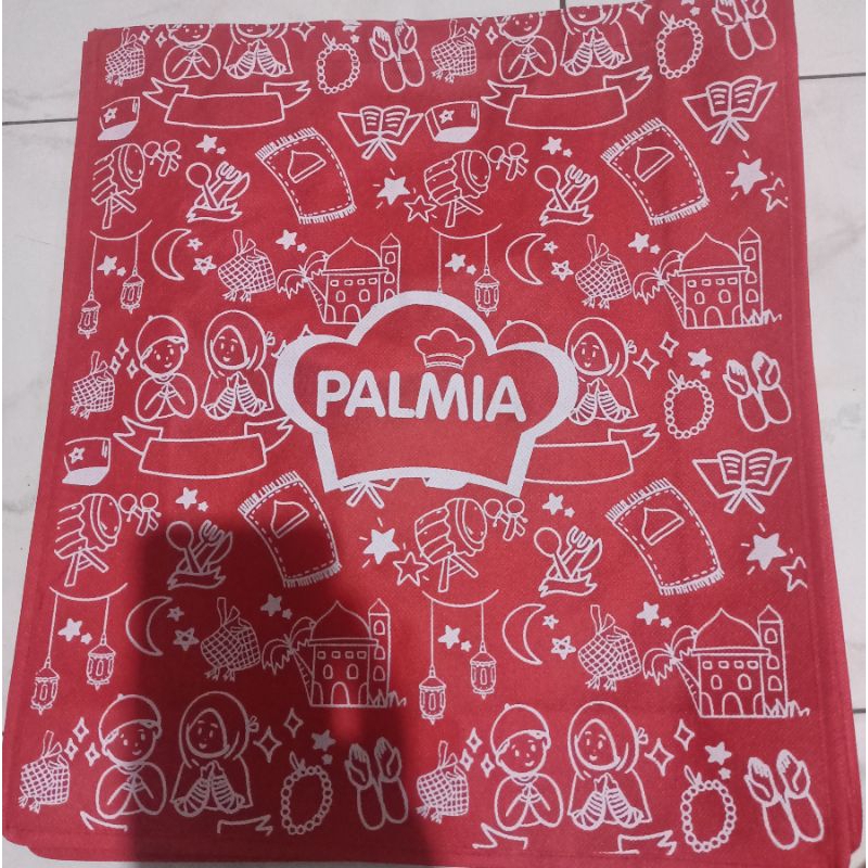 

Goodie Bag Tas Lipat Samping Spunbond 35x40x12 cm