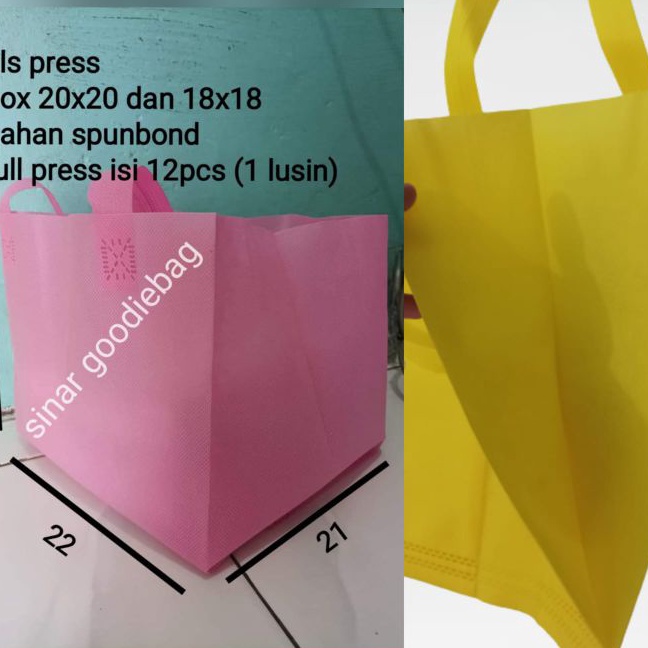 

KI3 hls press box 2x2 tas spunbond tas goodiebag tas box nasi tas besek tas hajatan tas bento tas thinwal tas snack