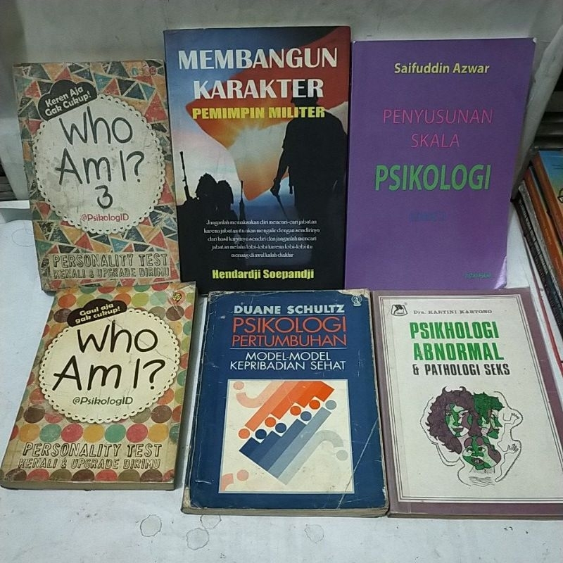 ORIGINAL PSIKOLOGI D WHO AM I 3 MEMBANGUN KARAKTER PEMIMPIN MILITER / PSIKOLOGI ABNORMAL & pathologi