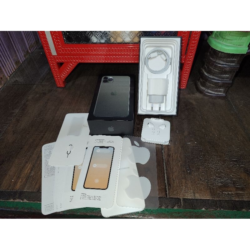 Box Ori Iphone 11 Pro Max + Charger Type C + kabel Lightning + Headset Lightning Ori Iboxx Baru