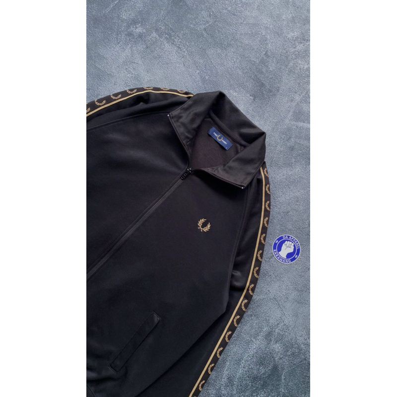 Ready stok ❗️TracktopFred perry taped Black Gold original
