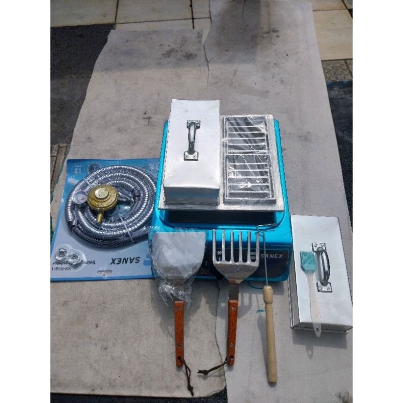 paket kompor dan regulator pancong lumer  4sekat isi 24 tebal premium