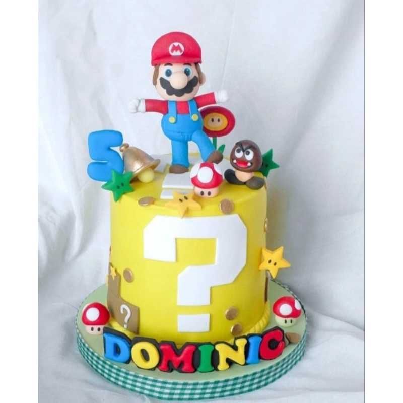 

Mario/Luigi Birthday cake 14cm