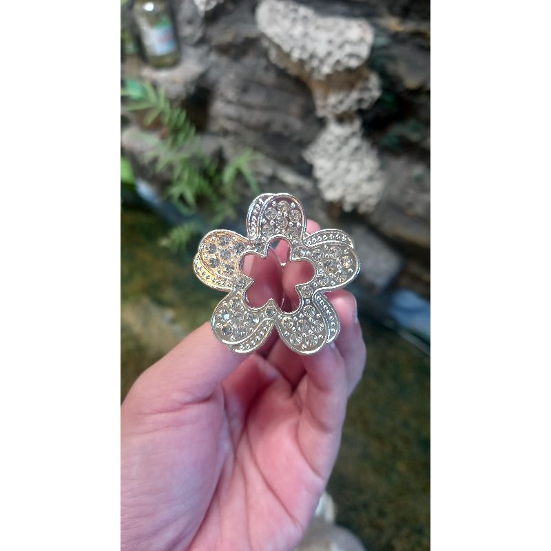 Aksesoris jilbab ring hijab bros kolong cincin mutiara bunga