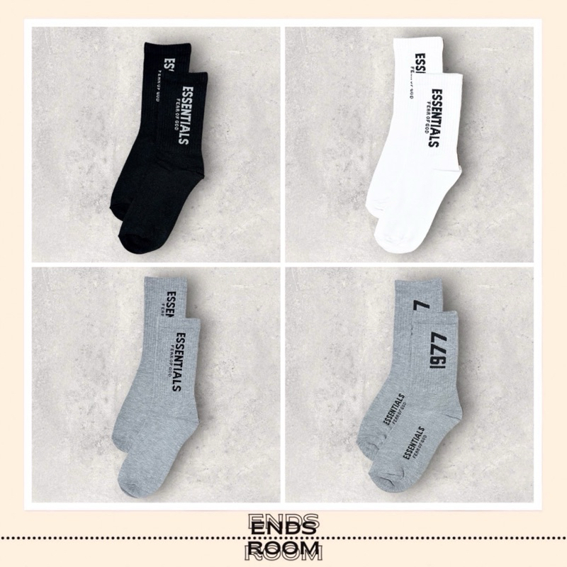 KAOS KAKI PANJANG MOTIF ESSENTIALS FEAR OF GOD