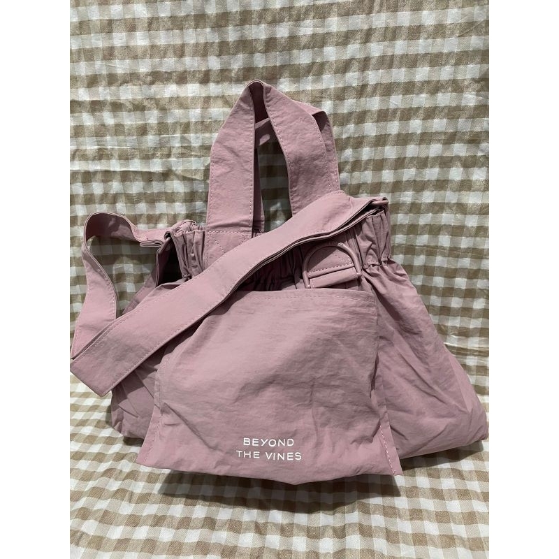 Dumpling bag BTVi Beyond the vine Blush XS