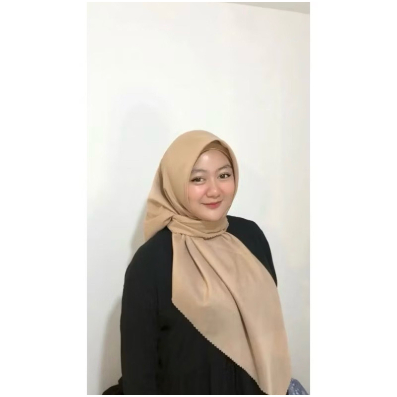 Hijab segi empat/kerudung segi empat/hijab polosan segi empat