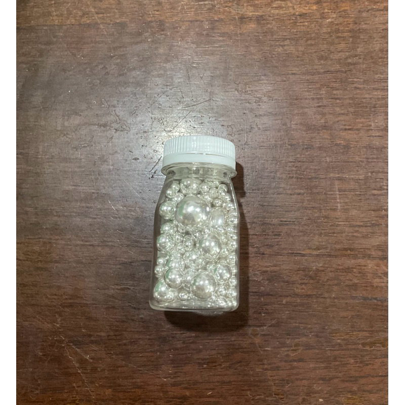 

Sprinkle Mutiara Mix Silver Premium 30g