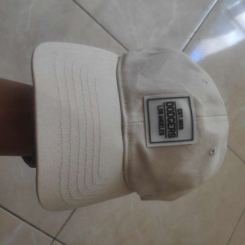 TOPI CAPS MLB D0DGERS CREAM LOGO KARET