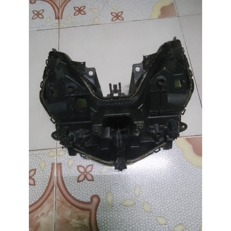 housing batok rumah lampu depan Honda Vario 150 old original copotan