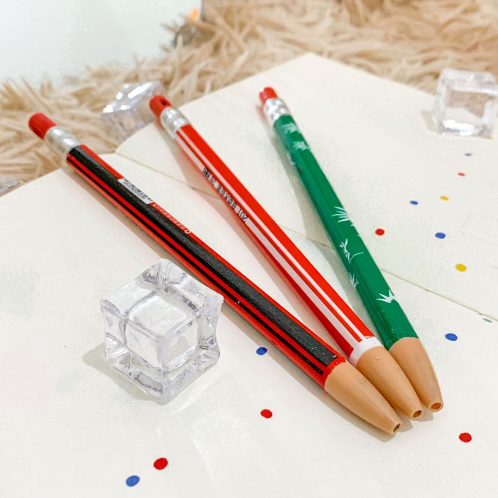 

Pensil Mekanik 2B / Pensil Cetek 2B Premium Lead Tebal 2 mm Mechanical Pencil Mirip Grafit Kayu Bambu ATK Alat Tulis Hadiah Bingkisan Unik