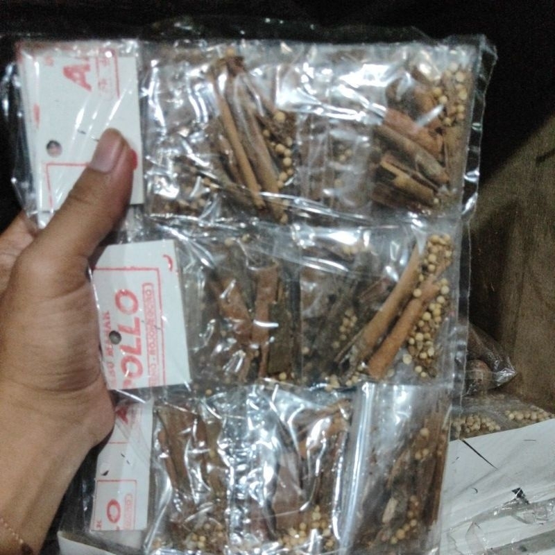 

POLOWIJO-BUMBU CAMPUR RENTENG JUAL 500