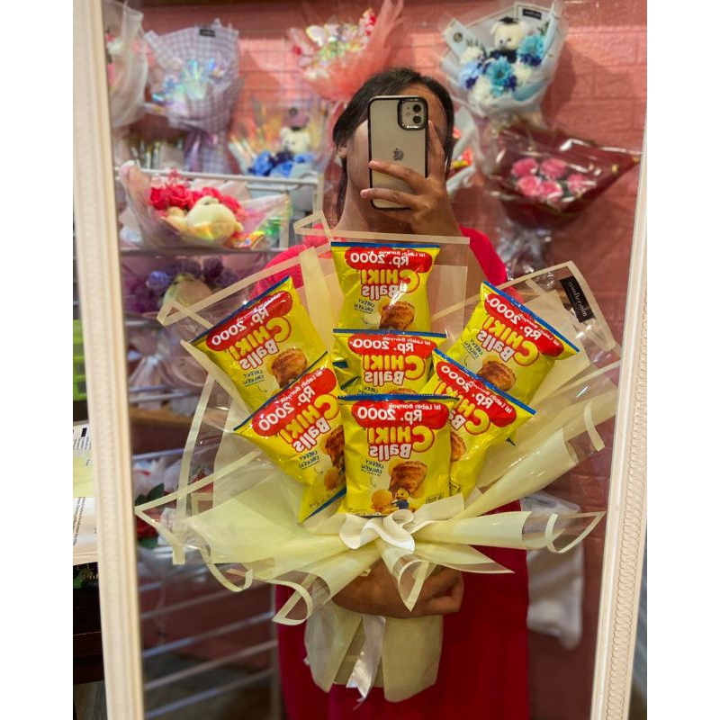 

Buket Snack/snack bouquet (INCLUDE packing+kartu ucapan)