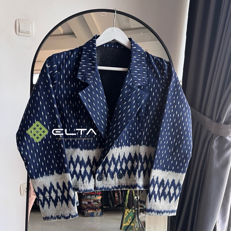 crop couple tenun semi jas wanita dan kemeja pria baju kantor kondangan