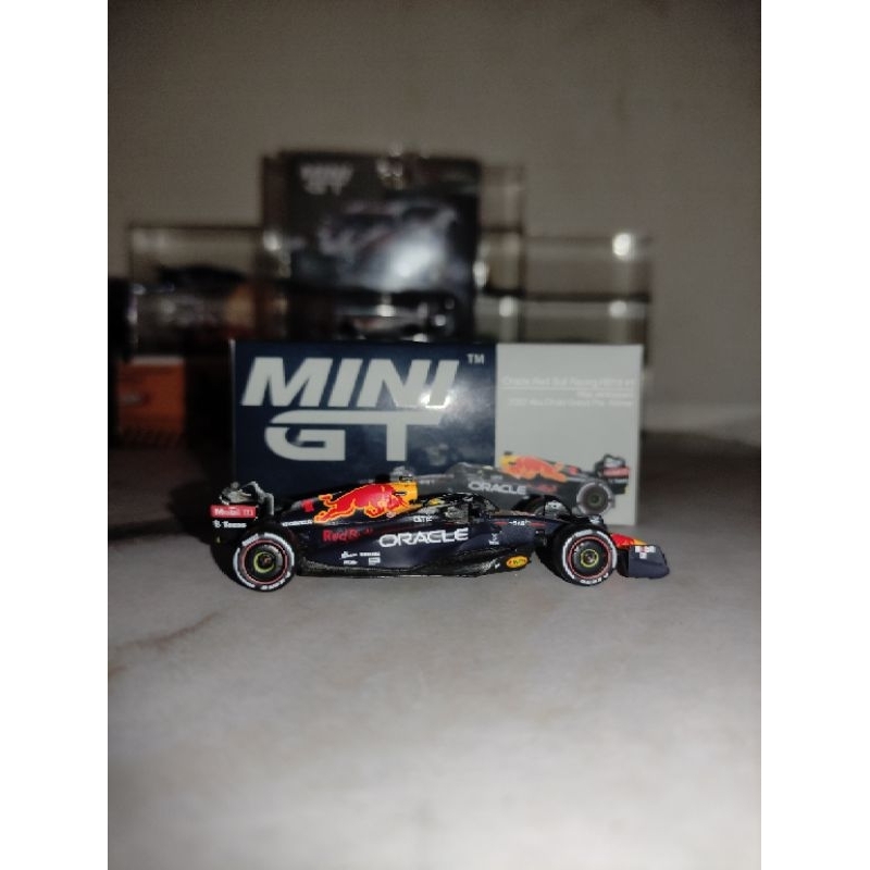 mini gt f1 max verstappen
