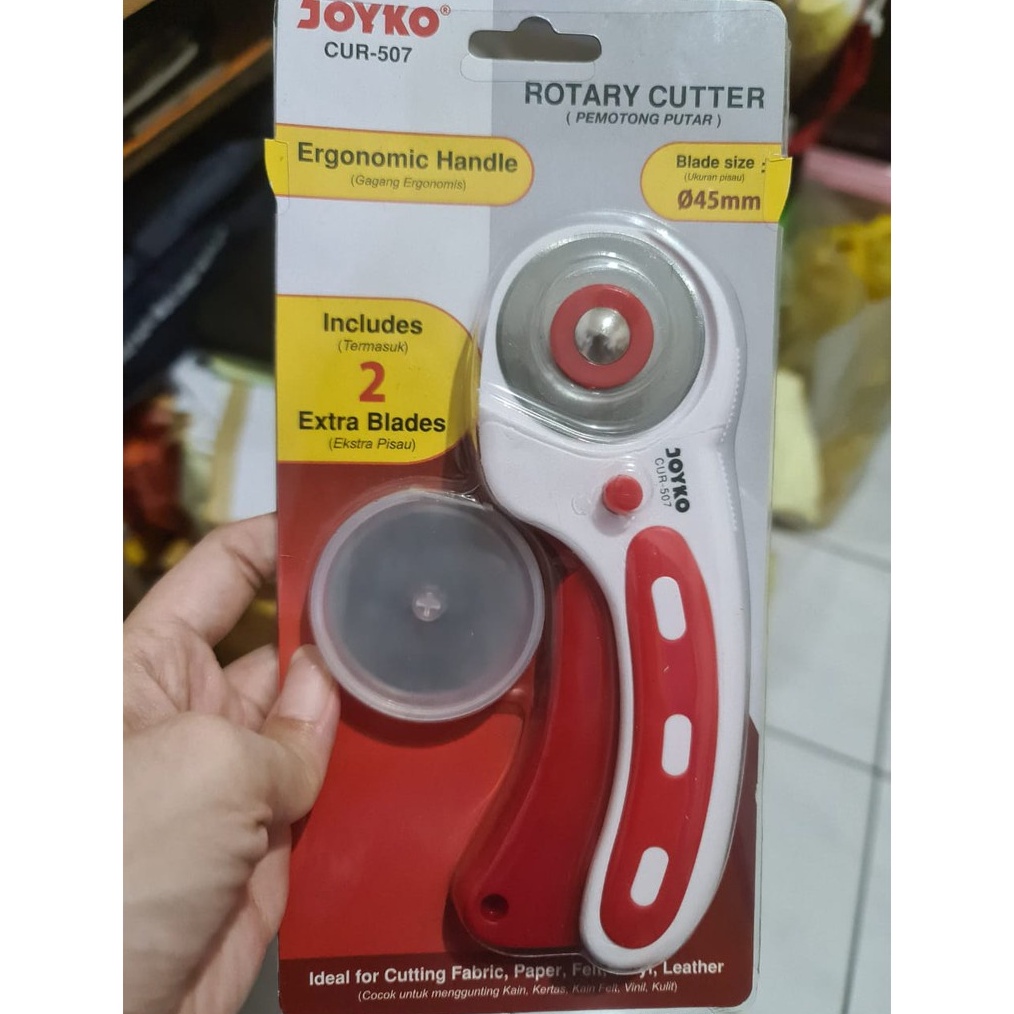 

Joyko CUR57 Pemotong Putar Rotary Cutter Kain Kertas Felt Vinil Kulit KODE H1Y1