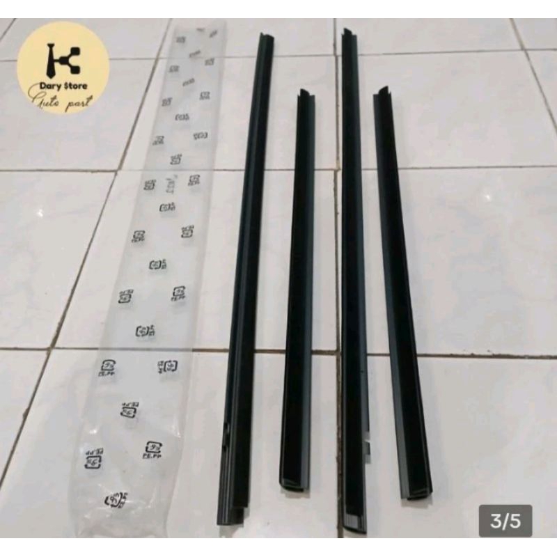 1pcs Plipit Karet Kaca Luar Mobil Honda Jazz Ge8 2008-2013 Car