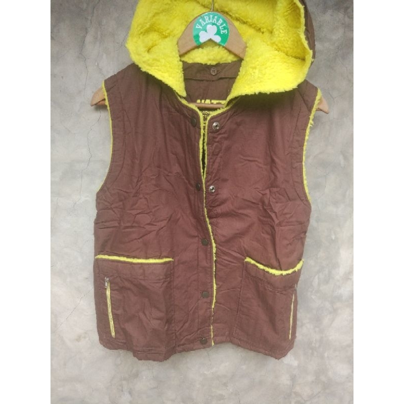 vest hoodie jacket button down sherpa reversible size M konds 9/10