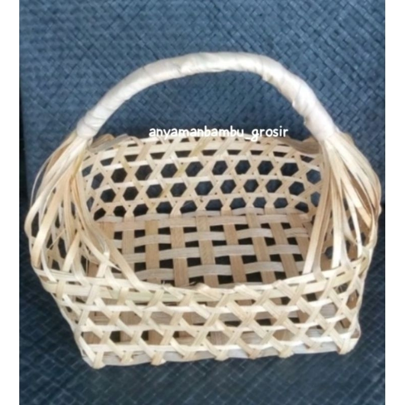 

parcel buah 25× 20 × 10