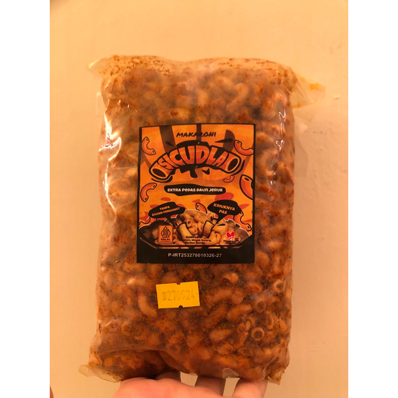 

Makroni Bantet