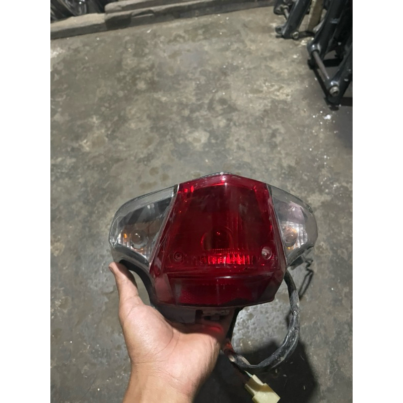 Stoplamp Belakang Beat Karbu