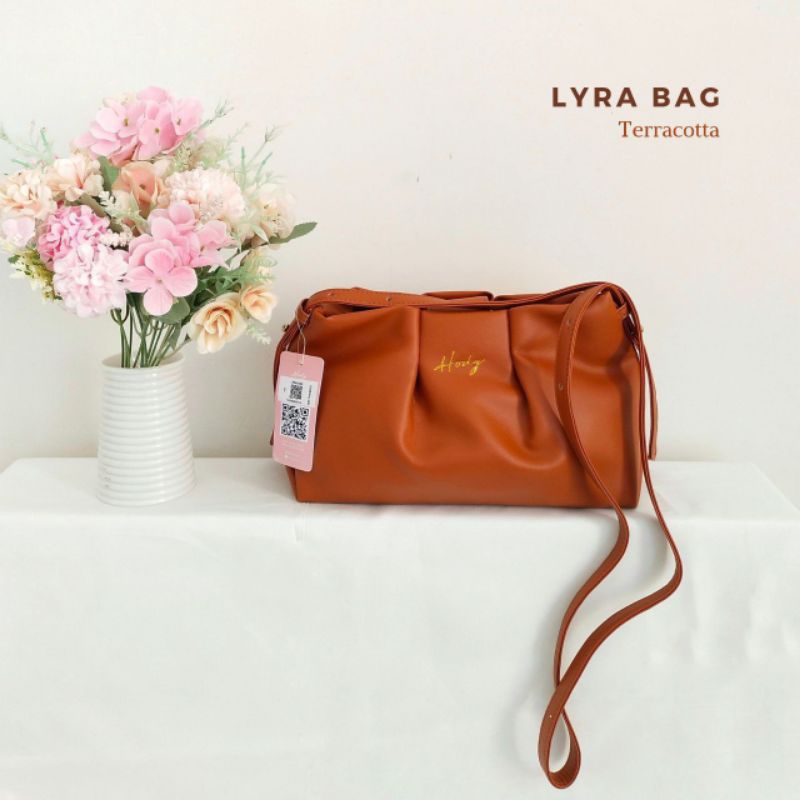 Lyra Bag by Hody