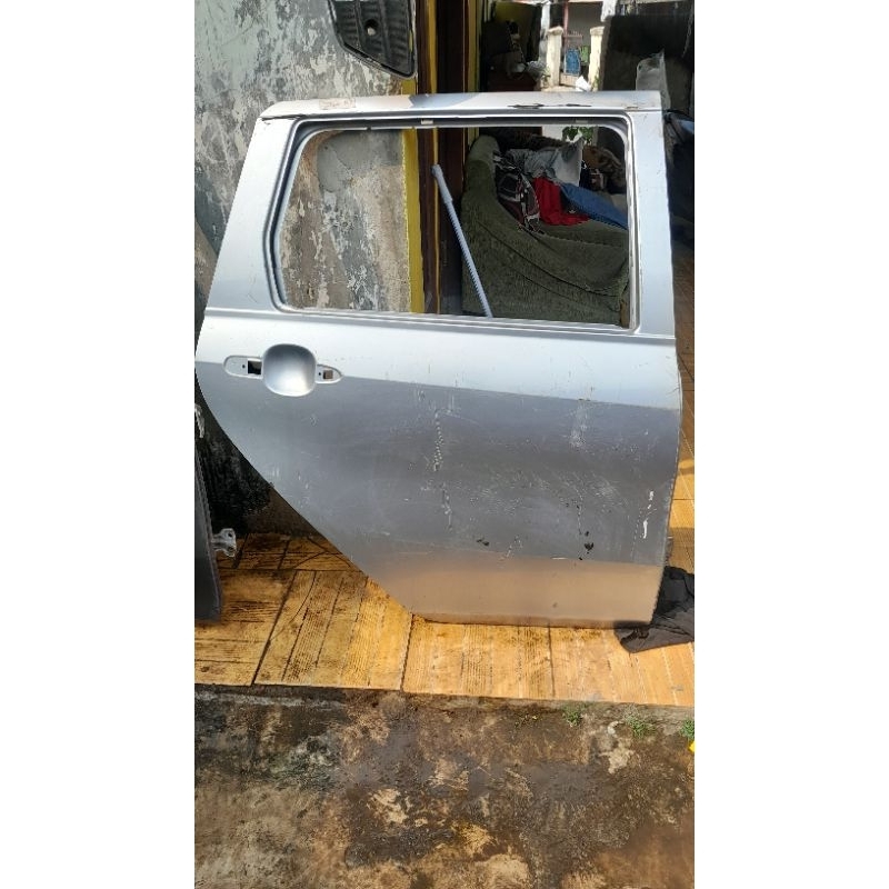 Pintu Belakang Sigra Calya Original