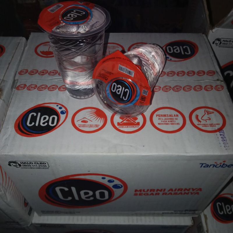 

Air Kemasan Cup CLEO 220 ml