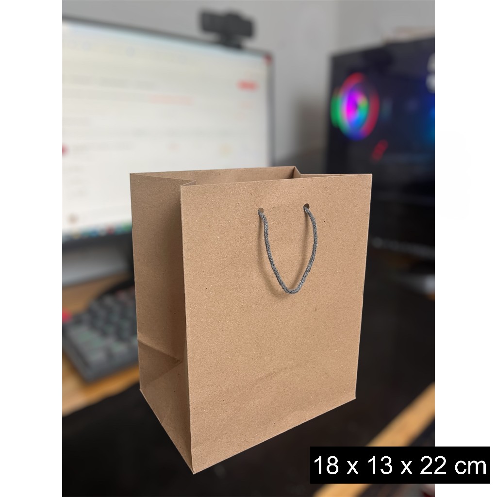 

(12 Pcs) Paper Bag 18x13x22 cm / Tas Kertas Paperbag / Tas Souvenir
