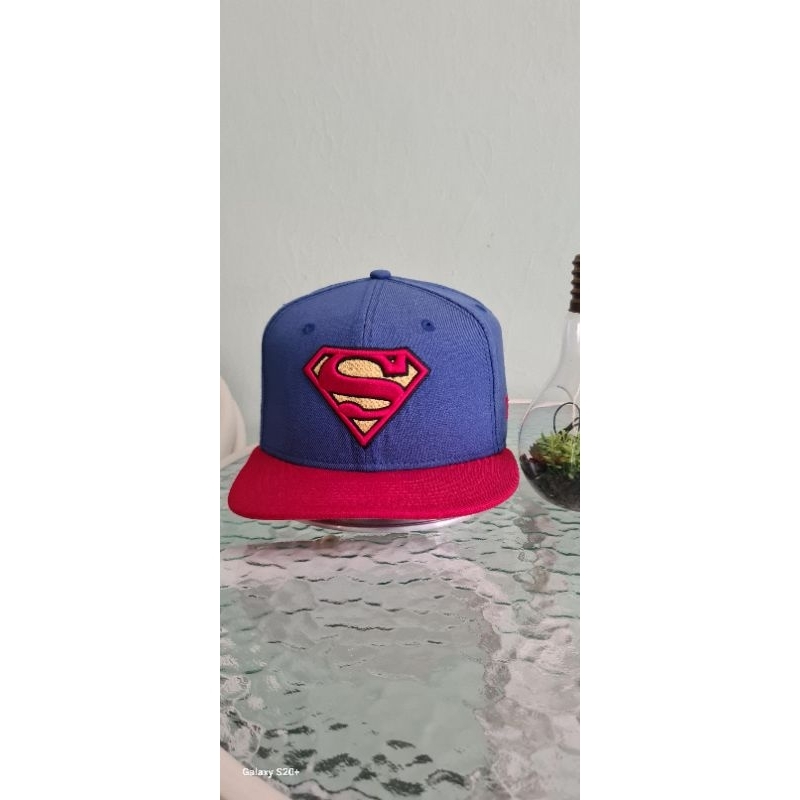 Topi New era superman clasik Dc comic