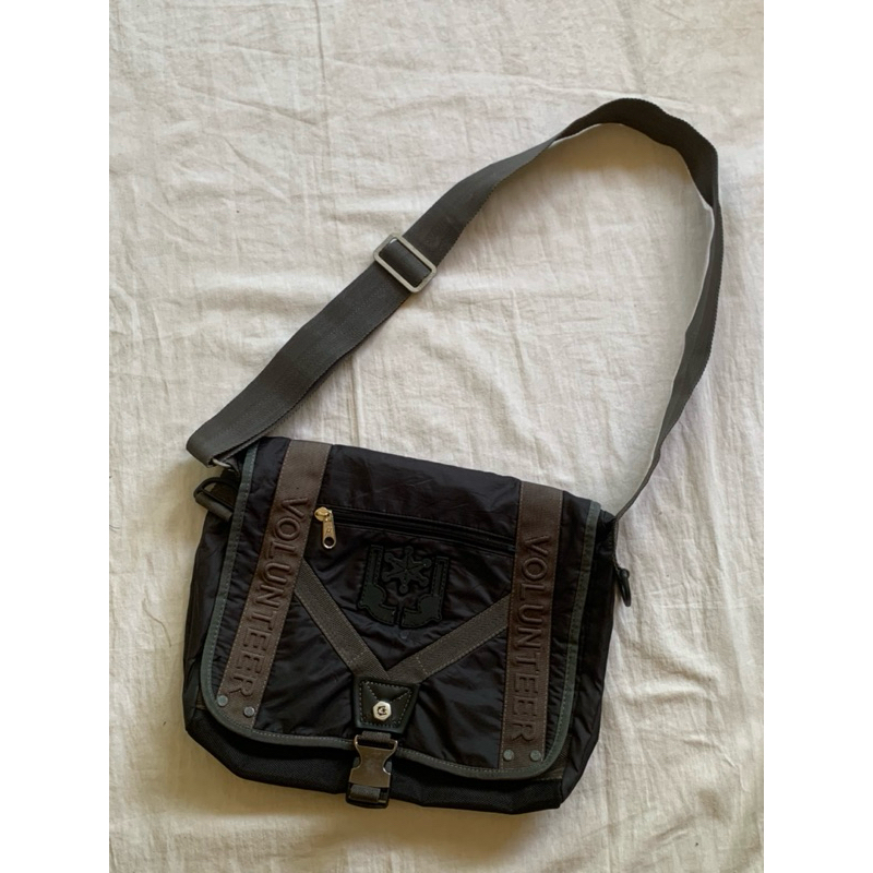 Volunteer GW-57 Vintage Look Sling Bag