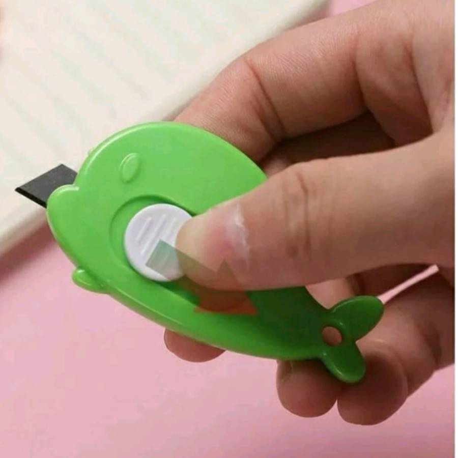 

Cutter Mini Motif Dolphin/Pisau Cutter Mini Motif