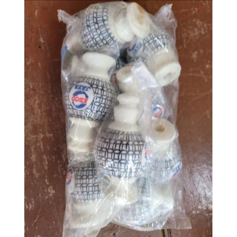 Pion sangkar kotak ebod batik