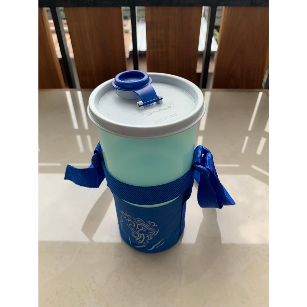 Tupperware Commuter Bottle Blue