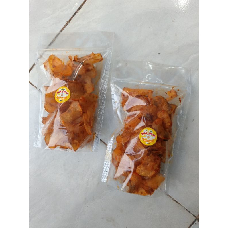 

snack/keripik singkong pedas nagih kemasan 100g