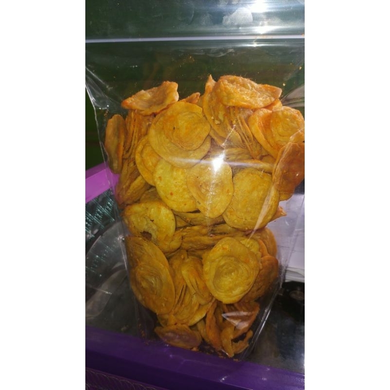 

keripik pangsit Malaysia rasa Balado (1 bungkus berat setengah kilo)