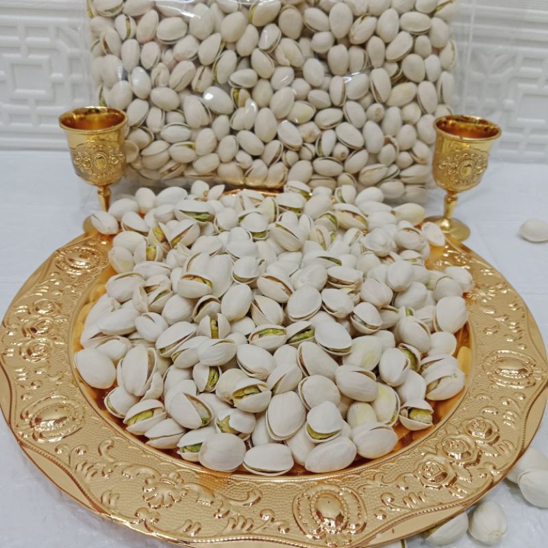 

[ TERMURAH ] Kacang Pistachios Roasted Gurih & Asin Oleh Oleh Haji dan Umroh