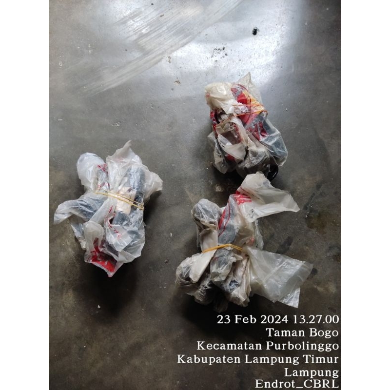 injakan kaki Yamaha dt100 original foto step dt100