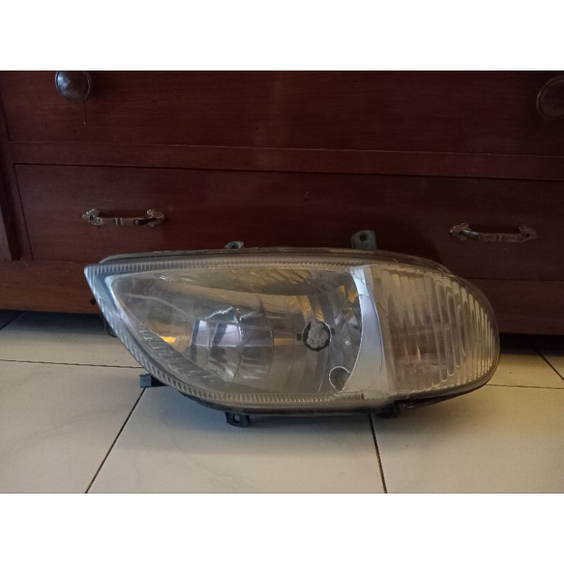 headlamp daihatsu taruna original