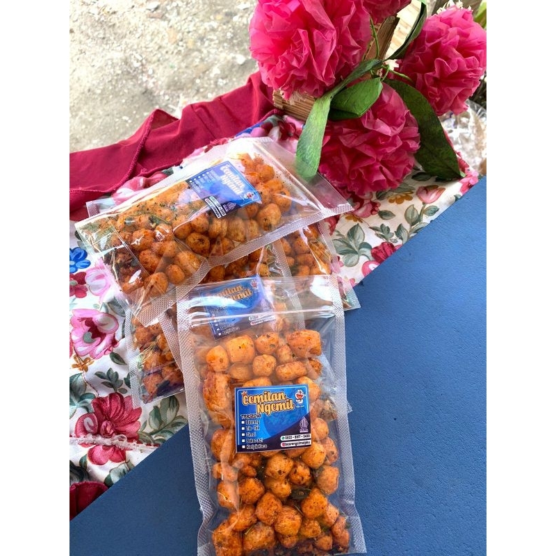 

Cimol Pedas Daun jeruk 100gram