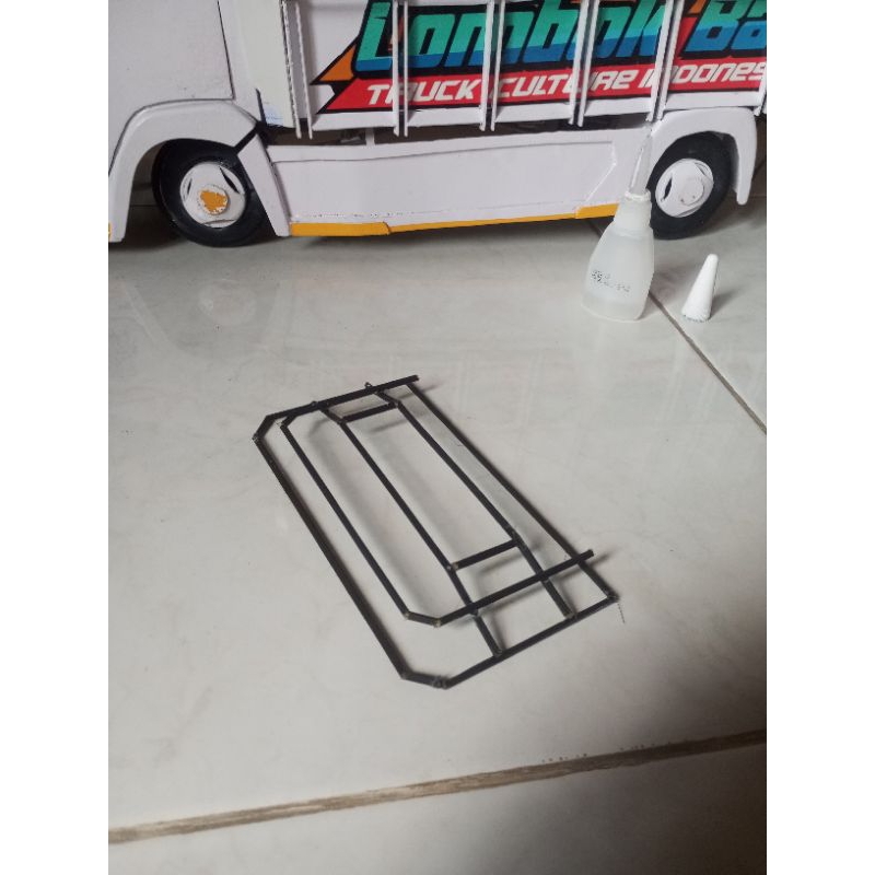 rak kabin miniatur truk sekala 12