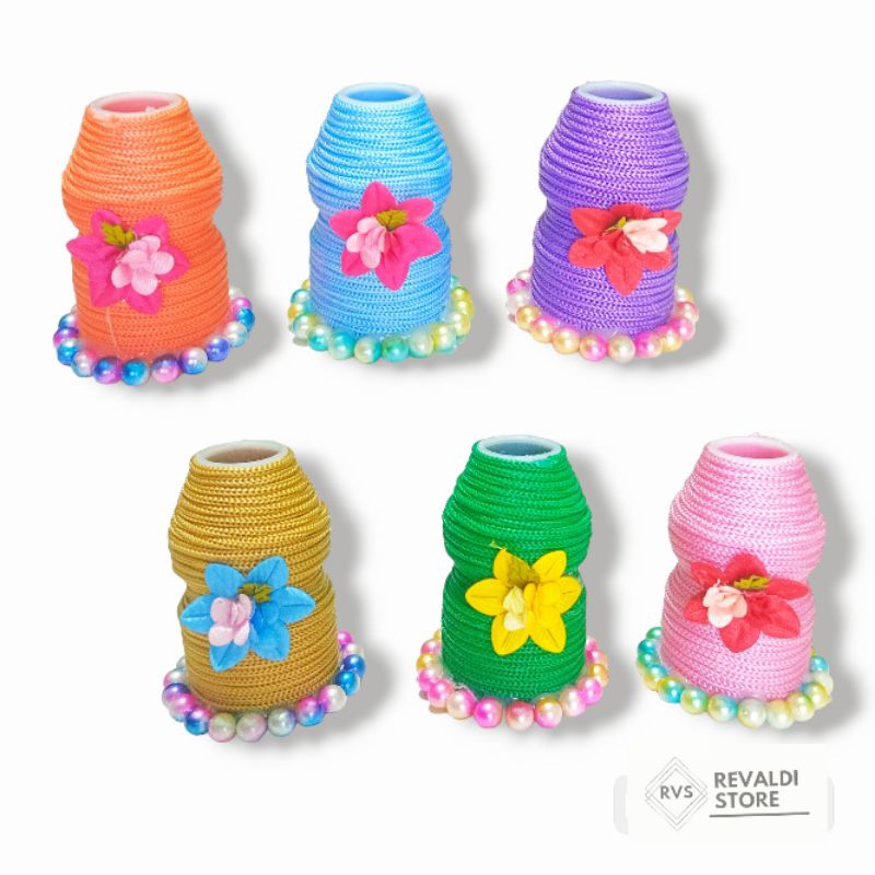 Vas mini dari botol bekas