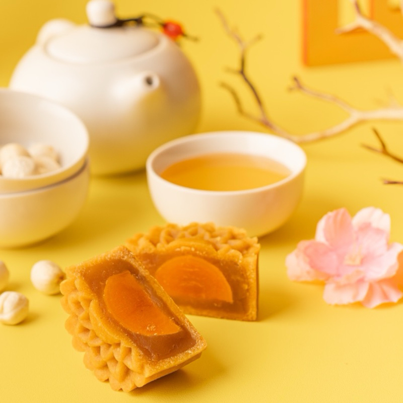 

Mini Mooncake with Eggyolk