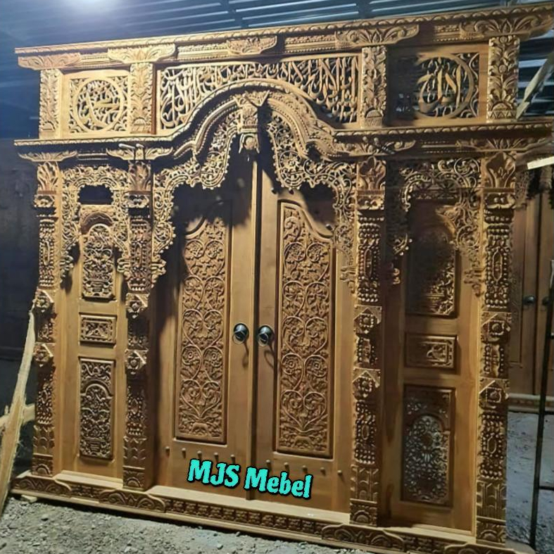 Pintu Gebyok 3 meter, Pintu Gebyok Ukiran Kaligrafi