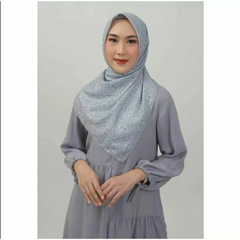 zoya jaeda scarf / jaeda monogram / jaeda scarf / zoya jaeda monogram / zoya jaeda monogram scarf / 